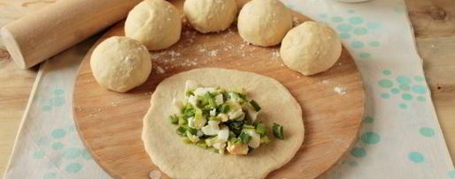 Шаг 9: пирожков на кефире без дрожжей в духовке