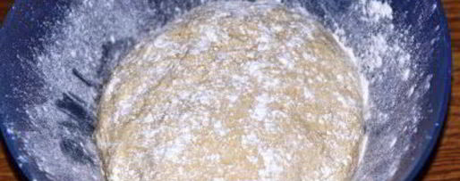 Шаг 16: пирожков с квашеной капустой и белыми грибами