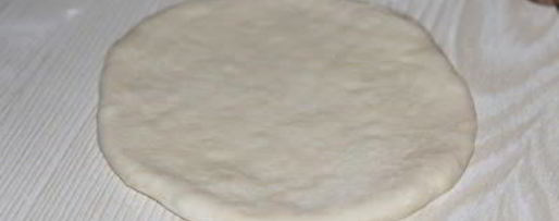 Шаг 20: пирожков с квашеной капустой и белыми грибами