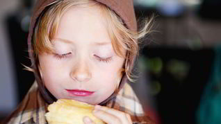 Рецепт Пирожков с помидорами и сыром на сковороде