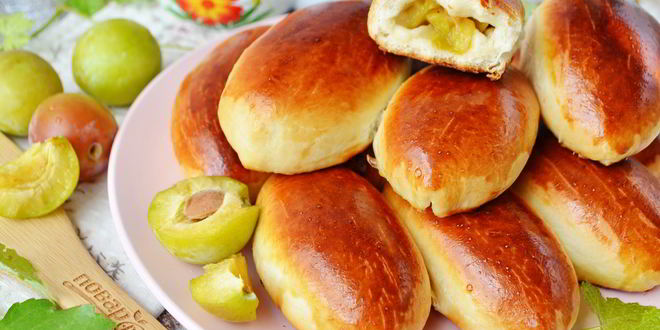 Рецепт пирожков со сливами духовые