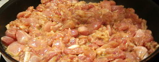 Шаг 2: слоеных пирожков с курицей и сыром