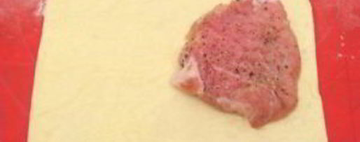 Шаг 4: слоеных пирожков с мясом и помидорами