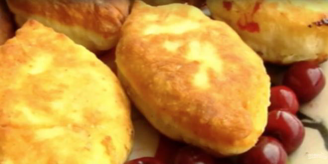 Рецепт жареных пирожков с вишней на кефире