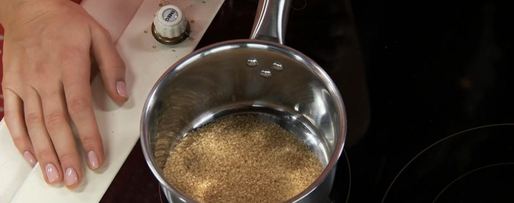 Шаг 3: карамельных пирожных с фруктами