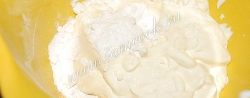 Шаг 5: пирожных из слоеного теста со взбитыми сливками