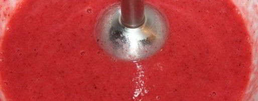 Шаг 11: пирожных клубника в шампанском