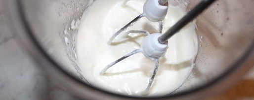 Шаг 16: пирожных клубника в шампанском