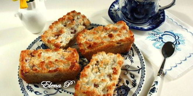 Рецепт пирожных с ревенем и кокосом