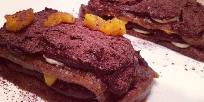 Рецепт шоколадного пирожного с кремом из авокадо
