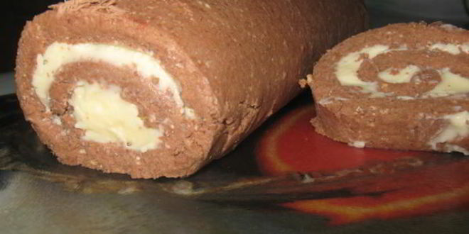 Рецепт творожного пирожного-рулета без выпечки