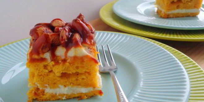 Рецепт тыквенных пирожных с миндалем и соленой карамелью