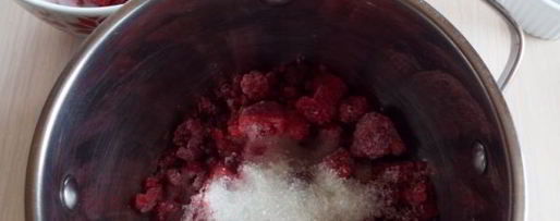 Шаг 6: зефирного пирожного с малиновым конфи