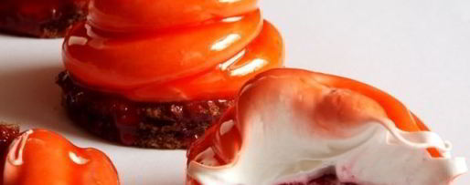 Шаг 29: зефирного пирожного с малиновым конфи