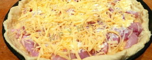 Шаг 9: пиццы деревенской с курицей закрытая