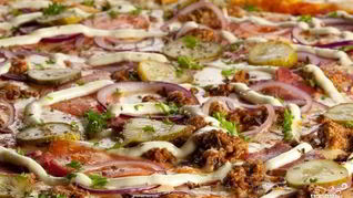 Рецепт Пиццы с грибами и огурцами