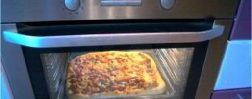 Шаг 3: пиццы с курицей и колбасой