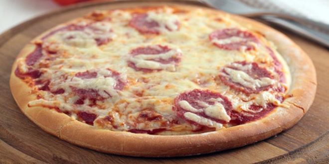 Рецепт пиццы с салями
