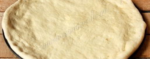 Шаг 3: пиццы с сосисками и помидорами