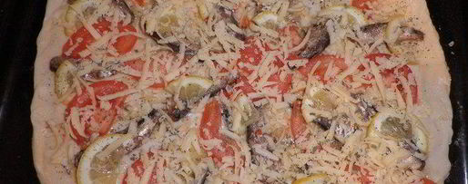 Шаг 1: пиццы со шпротами