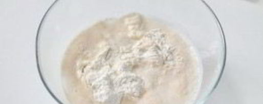 Шаг 2: простой пиццы с луком