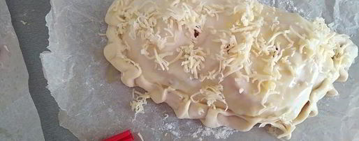 Шаг 12: закрытой пиццы с курицей и чесноком