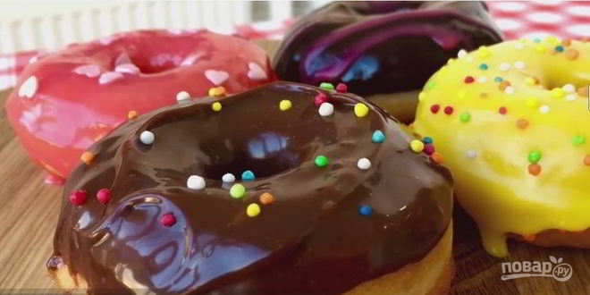 Рецепт американских пончиков, покрытых шоколадом