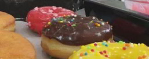 Шаг 10: американских пончиков, покрытых шоколадом