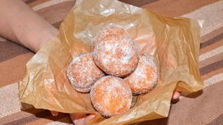 Рецепт Дрожжевых пончиков