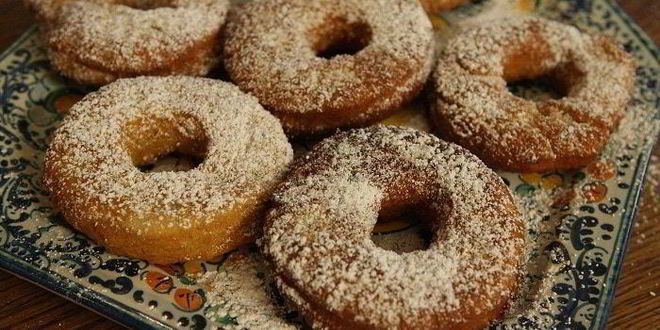 Рецепт картофельных пончиков в сахарной пудре