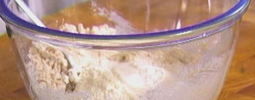 Шаг 2: картофельных пончиков в сахарной пудре