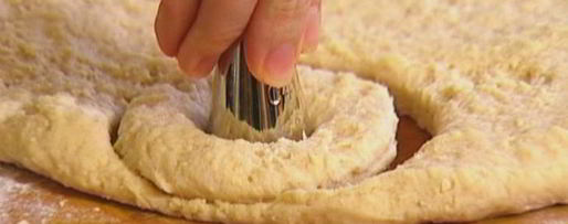 Шаг 5: картофельных пончиков в сахарной пудре