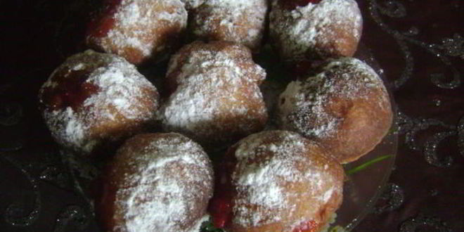 Рецепт пончиков с клубничной начинкой