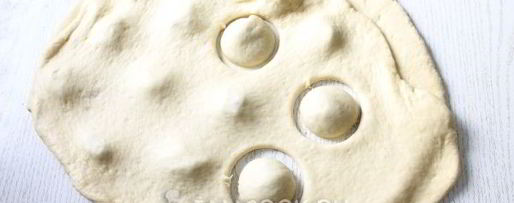 Шаг 5: пончиков со сгущенкой