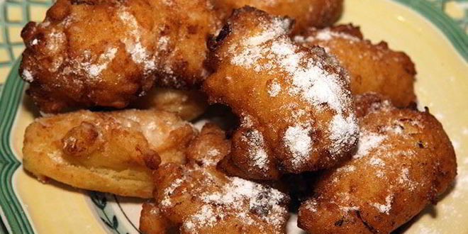 Рецепт творожных пончиков с яблоками