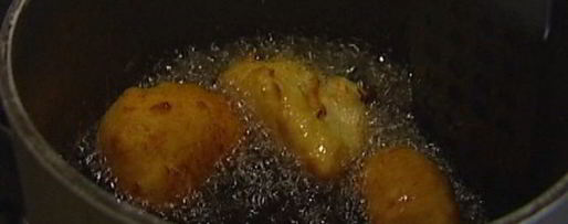 Шаг 8: творожных пончиков с яблоками