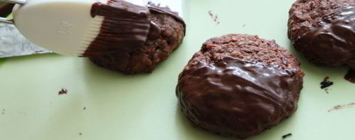 Шаг 6: шоколадных пряников с цукатами