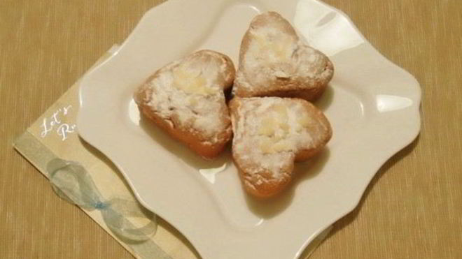 Рецепт Заварных пряников на сметане с медом и смородиновой начинкой