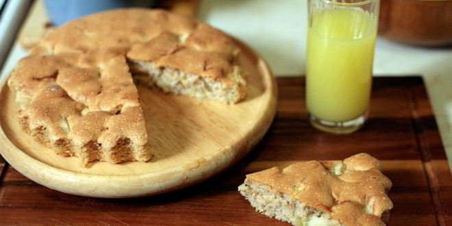 Рецепт бисквитной шарлотки