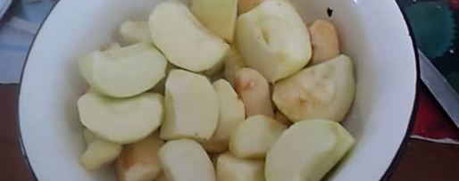 Шаг 23: французкой шарлотки с крошками