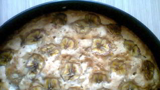 Рецепт Пышной шарлотки с грушами и бананом