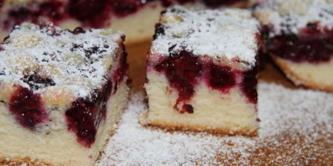 Рецепт шарлотки с ежевикой