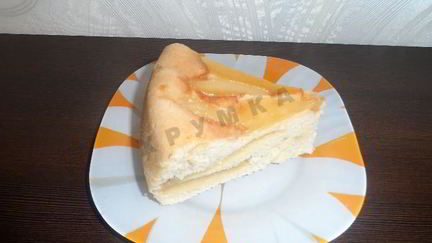 Рецепт Шарлотки с грушами в мультиварке