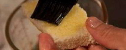 Шаг 2: шарлотки с грушами