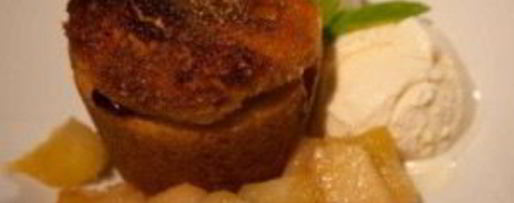 Шаг 6: шарлотки с грушами