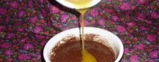 Шаг 2: шарлотки с какао и яблоками