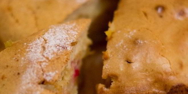 Рецепт шарлотки с медом и корицей