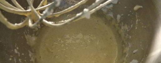 Шаг 9: шарлотки с ревенем, вяленой вишней и пряностями