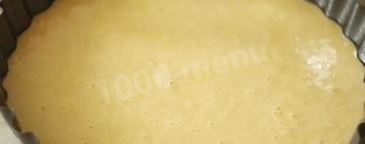 Шаг 2: шарлотки с яблочками