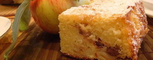 Шаг 7: шарлотки с яблоками и изюмом